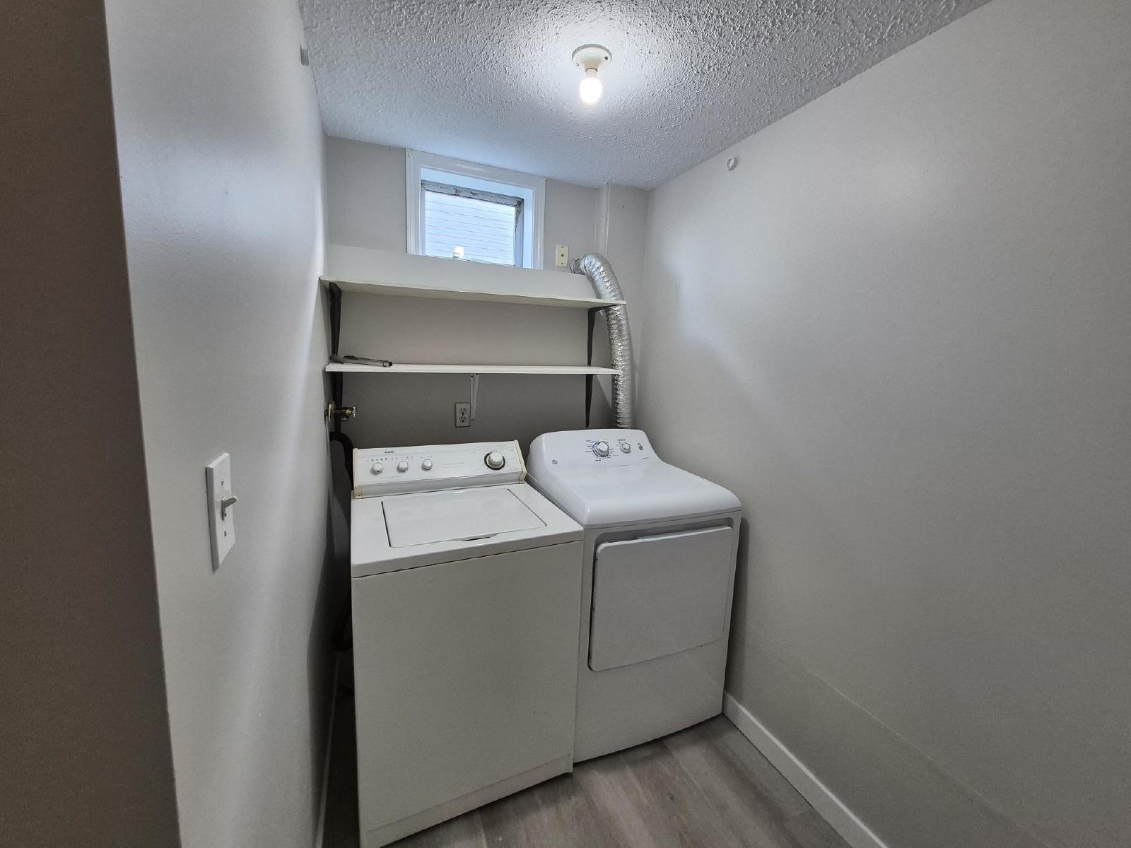 Palahi Road 6181 - Suite property image