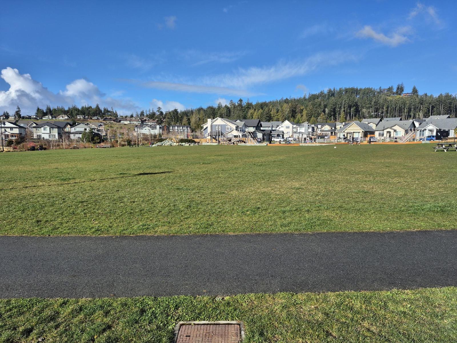 Trumpeter Street 3334 - Main property image