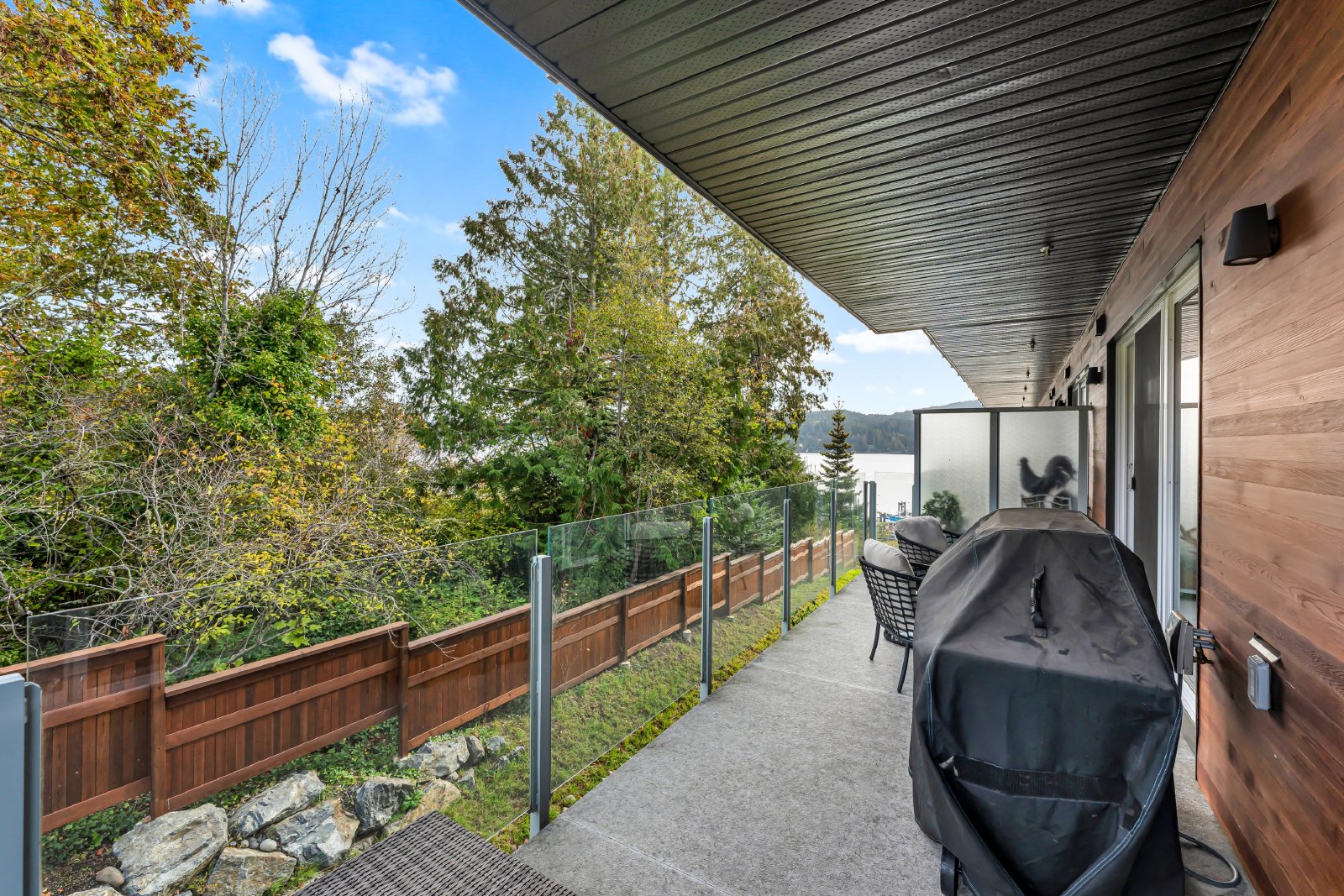 305 1820 Maple Ave - 305 property image