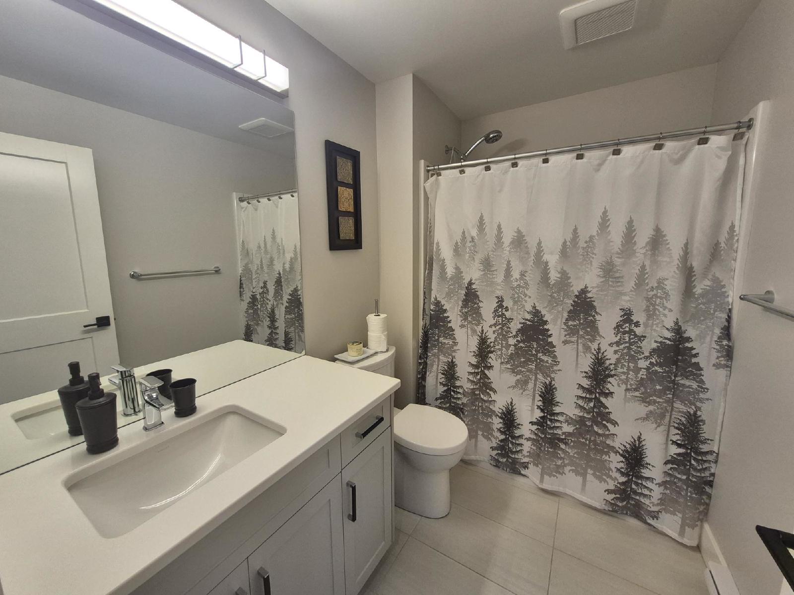 6535 Felderhof Road - 1 property image