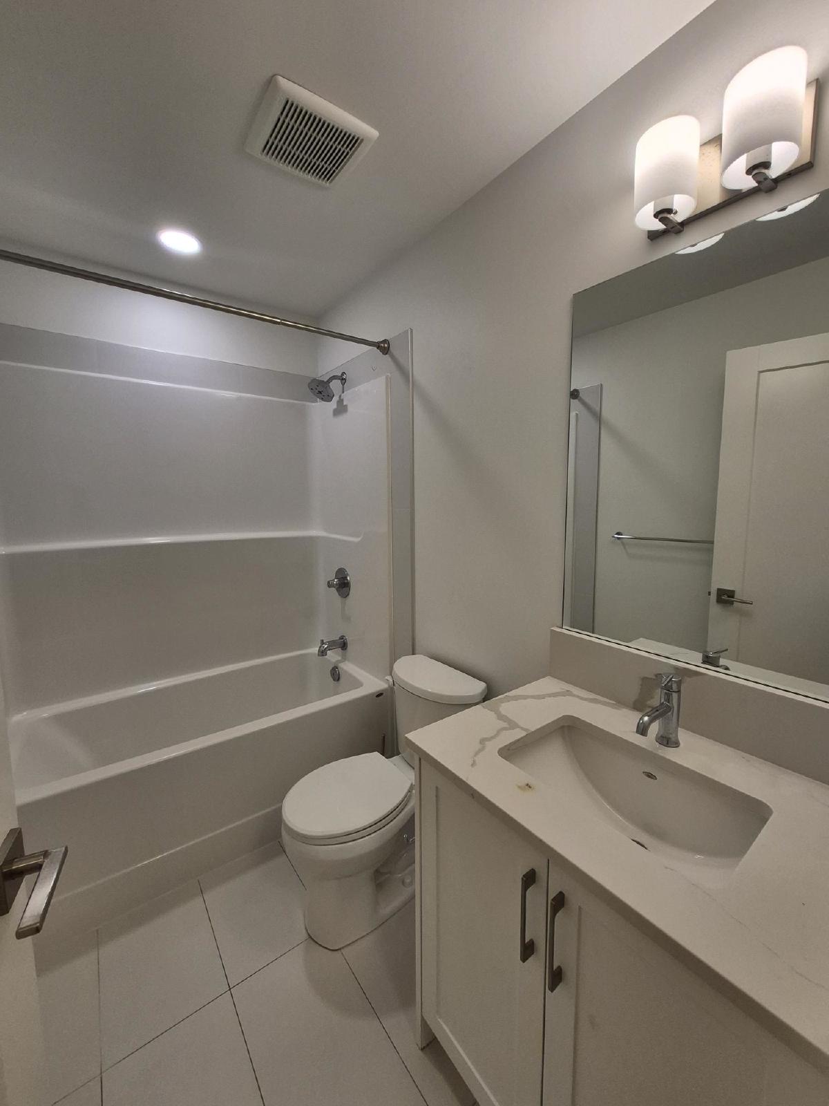 Trumpeter Street 3334 - Suite property image