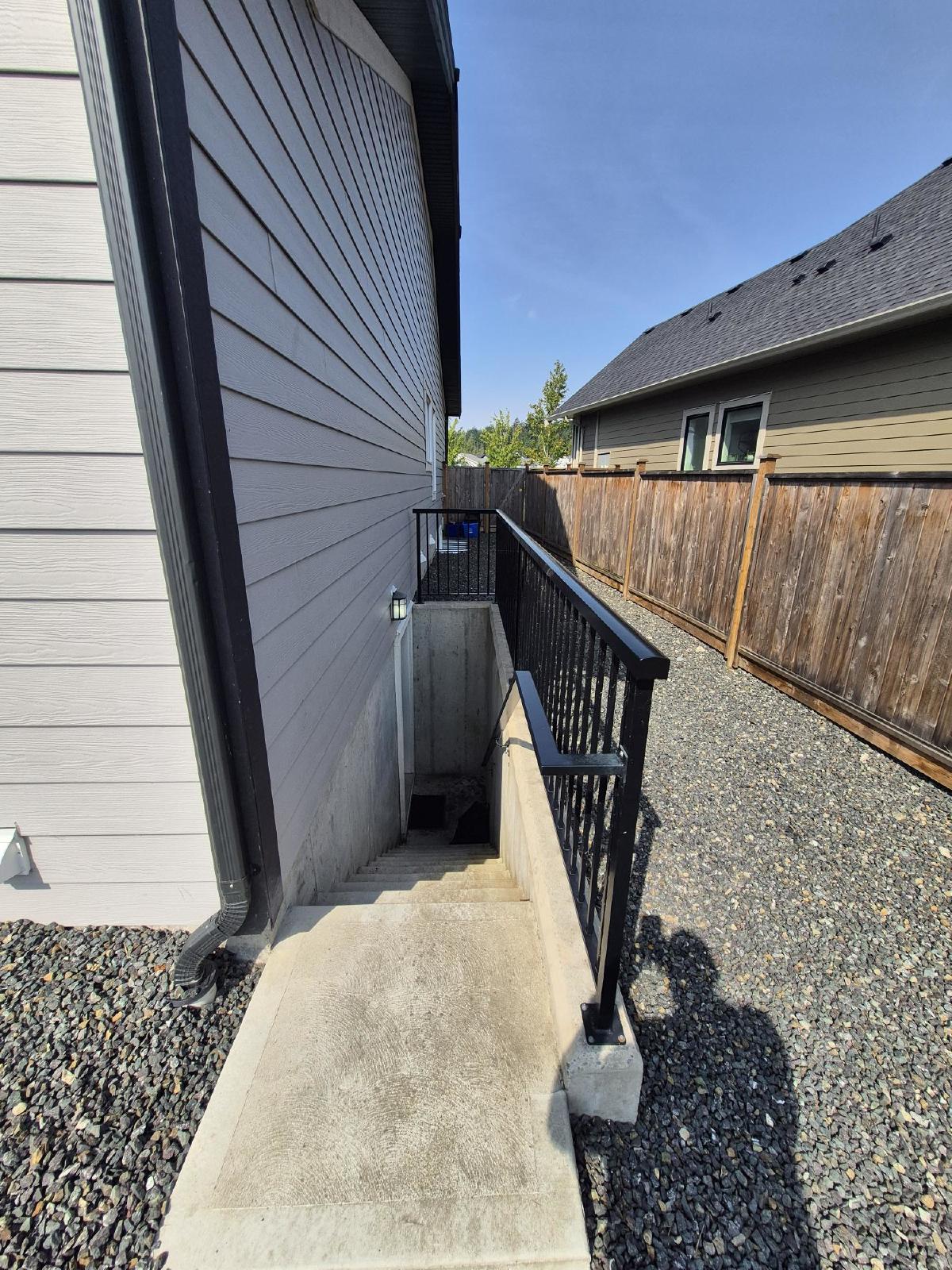 Trumpeter Street 3334 - Suite property image
