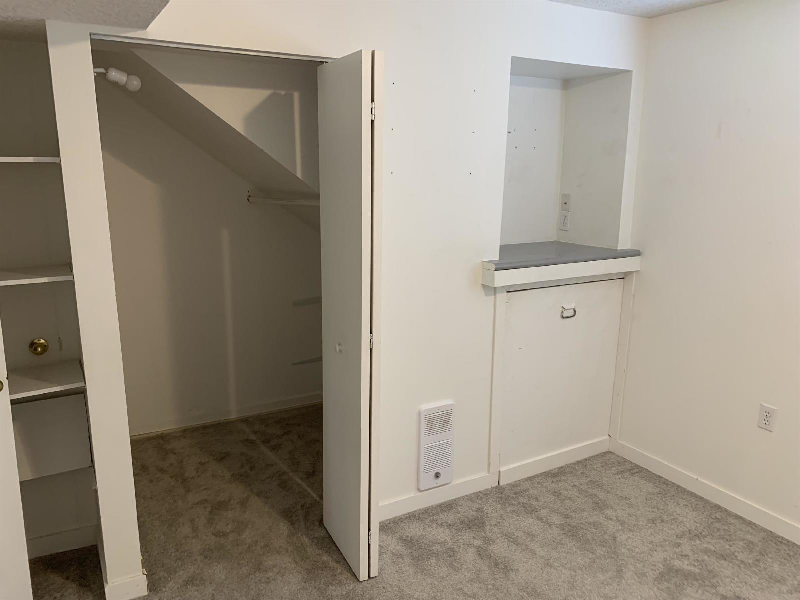 Arncote Avenue 781 - Suite property image