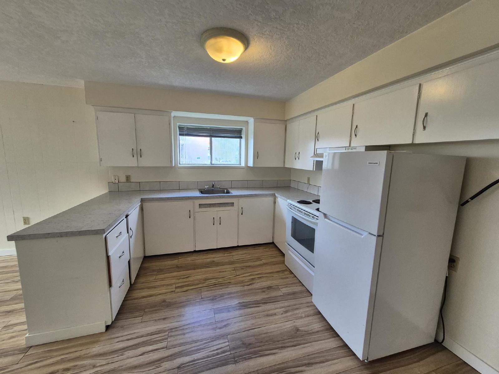 2068 Townsend Road - 2 property image