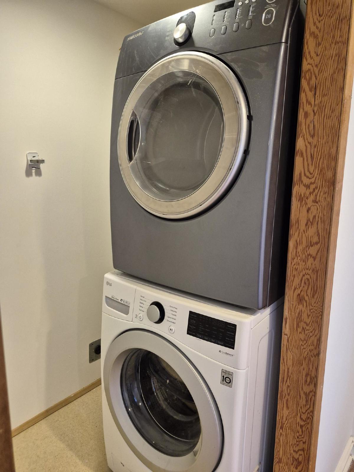 2734 Wilmot Avenue - Main property image