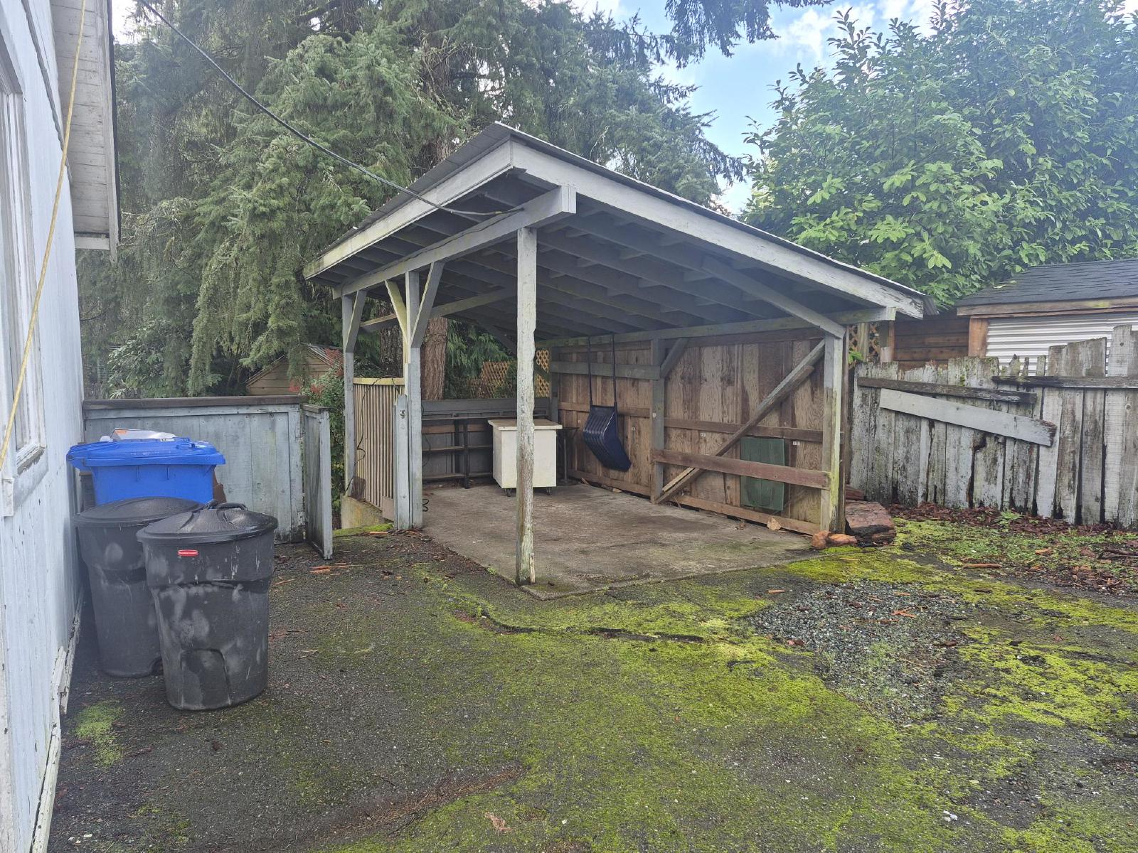 2734 Wilmot Avenue - Main property image