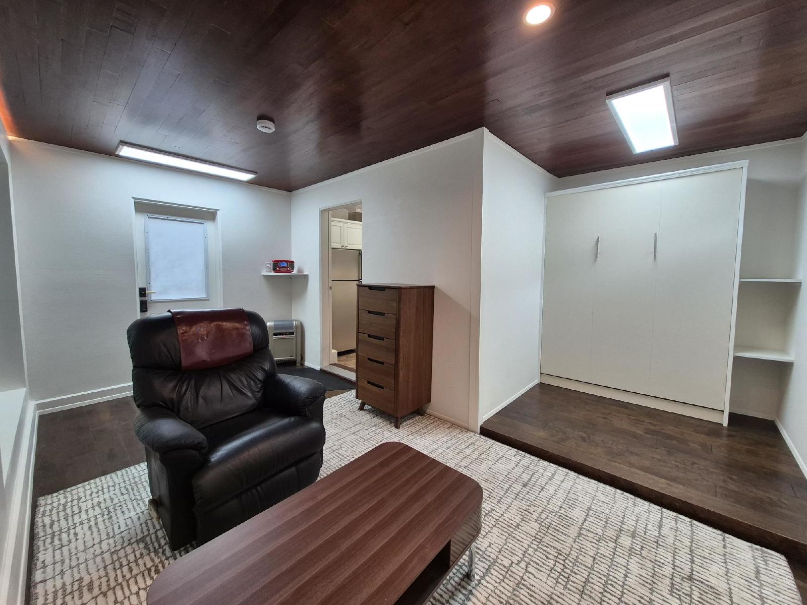 2845 Acacia Drive - 1 property image