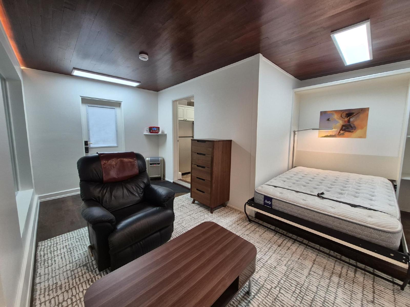 2845 Acacia Drive - 1 property image