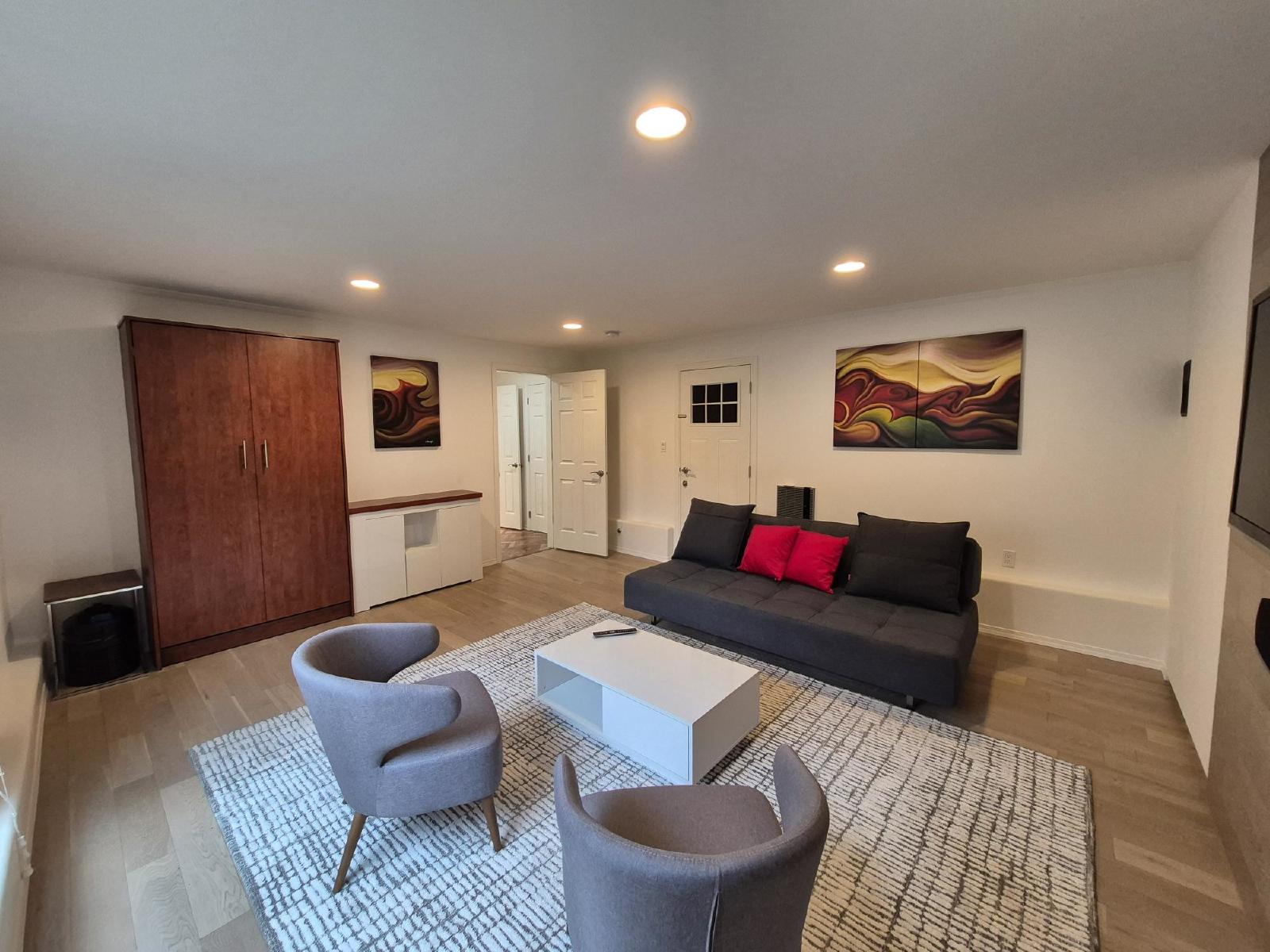 2845 Acacia Drive - 1 property image