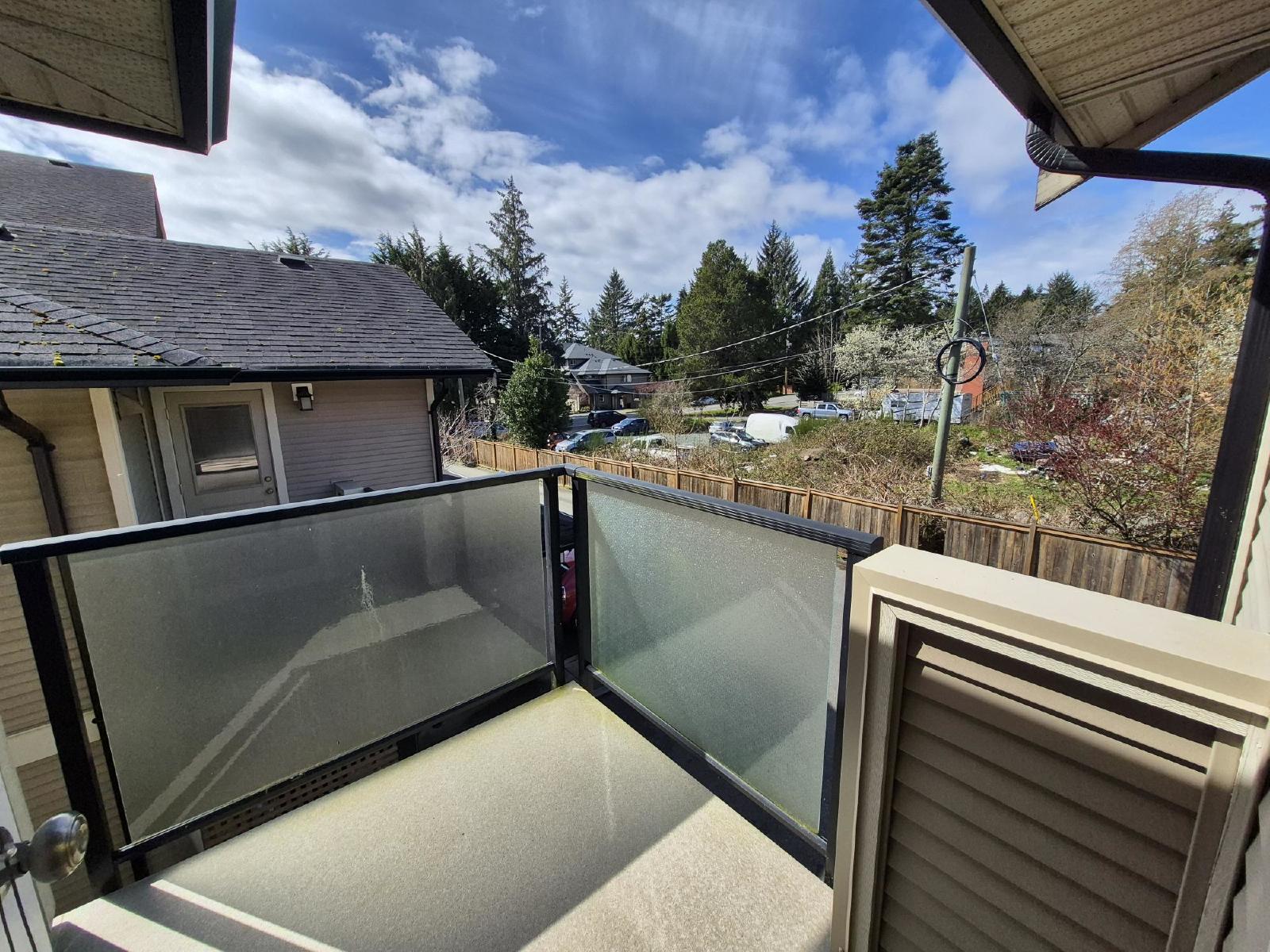 107 1919 Maple Avenue South - 107 property image