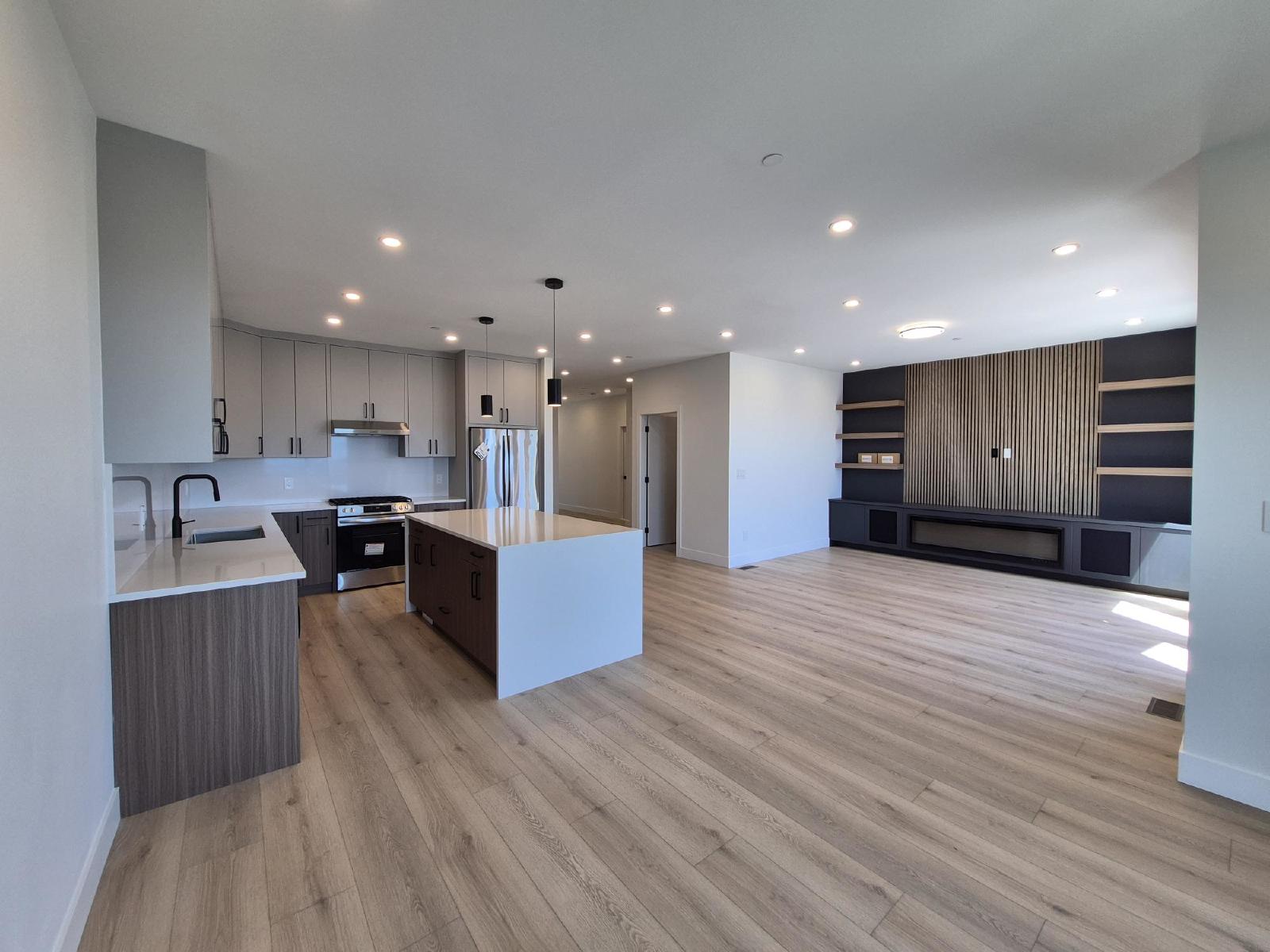 2303 Hudson Terrace - Main property image