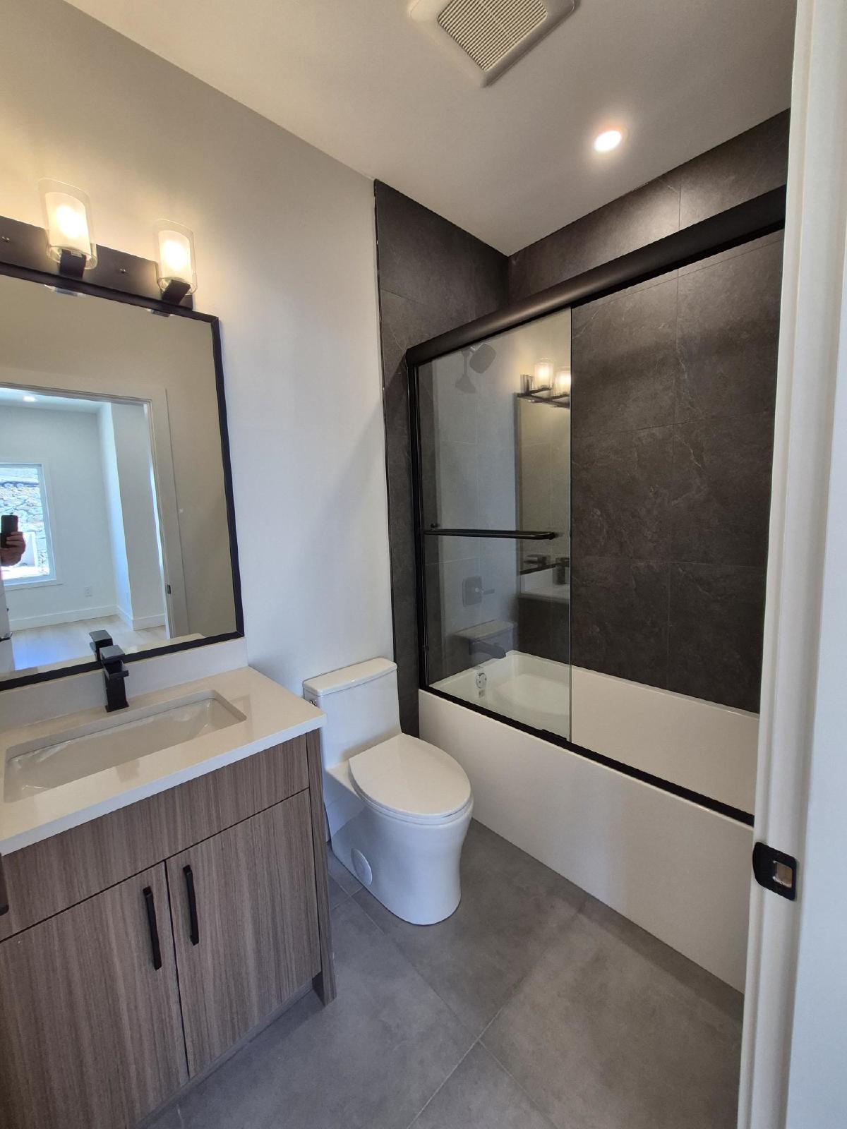 2303 Hudson Terrace - Studio property image