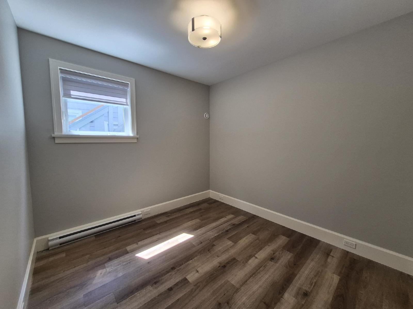 Flint Avenue 1234 - Suite property image