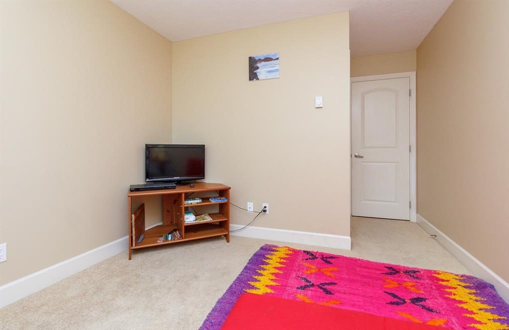 Golledge Avenue 6445 - Unit A (Main) Golledge property image