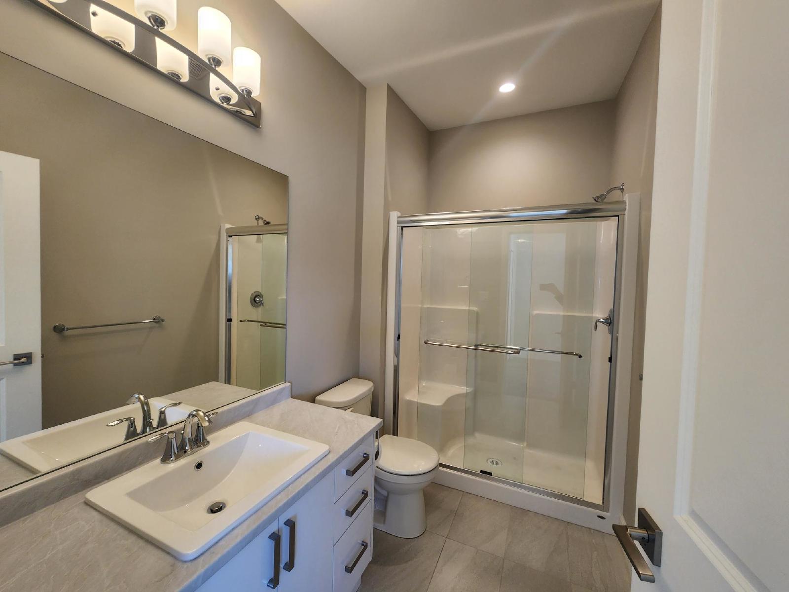 Luxton Road 201-3351 - 201 property image